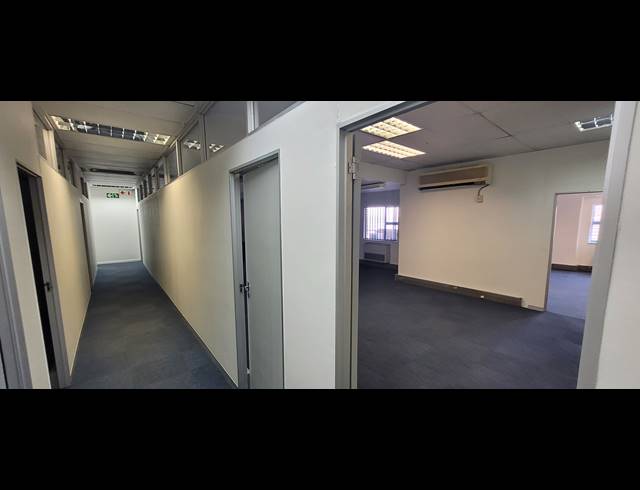 585M² OFFICE TO LET IN NELSPRUIT CENTRAL